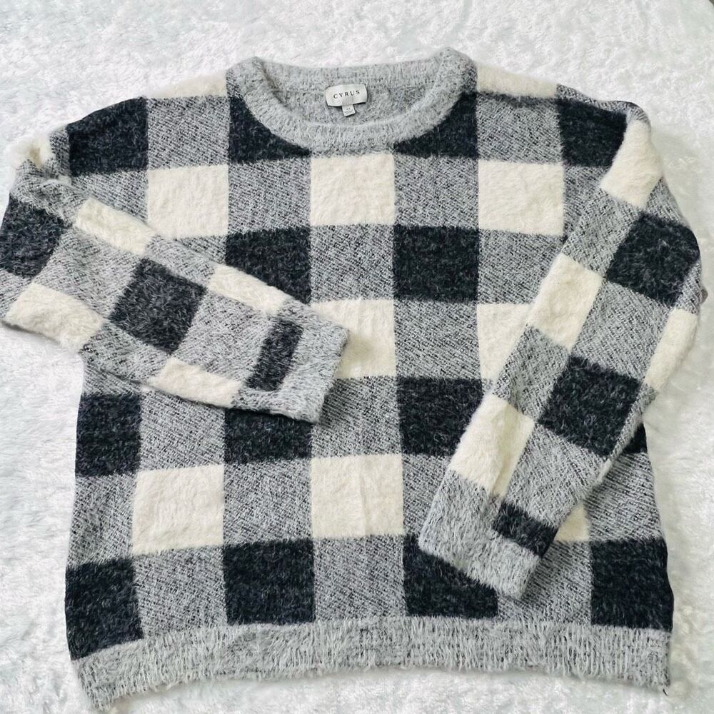 Cyrus fuzzy buffalo checkered plaid sweater.